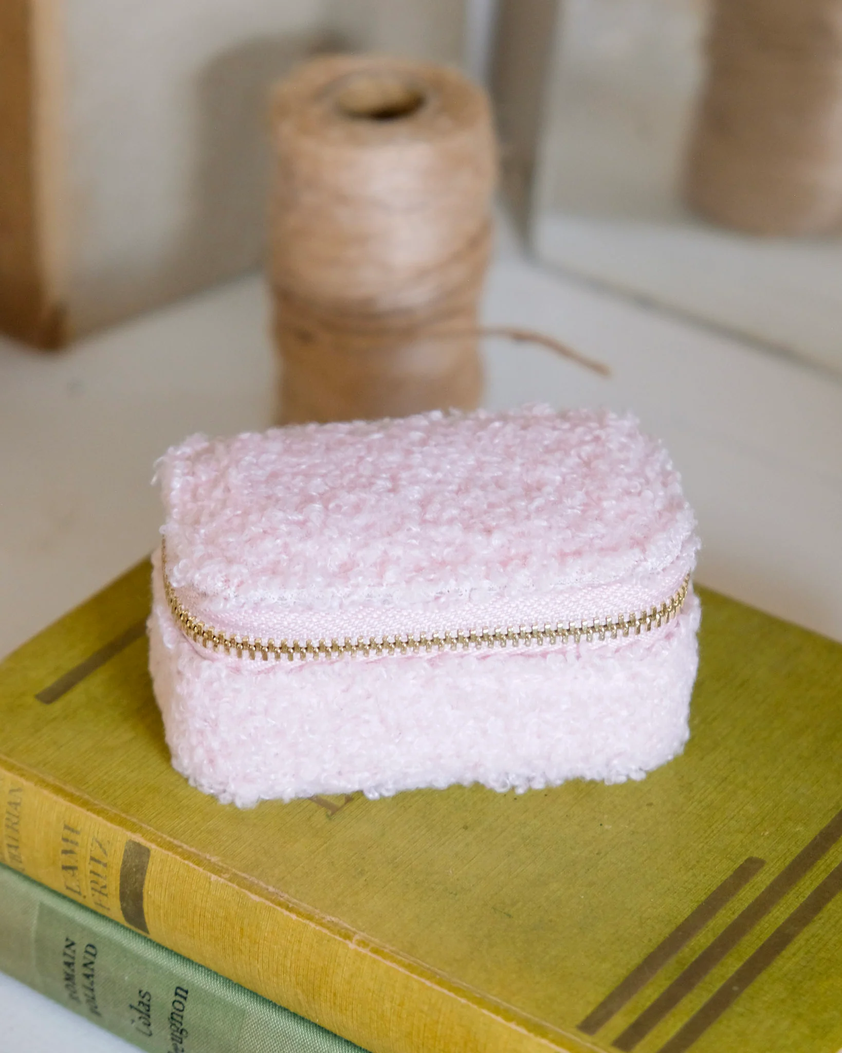 Miniature 10