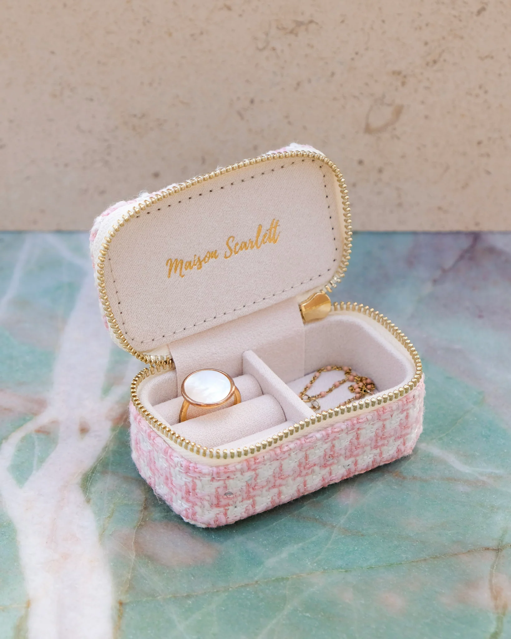 Miniature 10